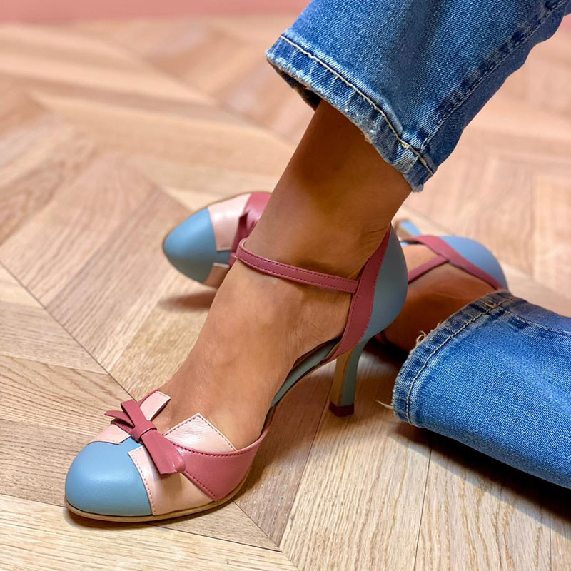 Bellarosa | Sandales colorées avec nœud et sangle, à bout rond