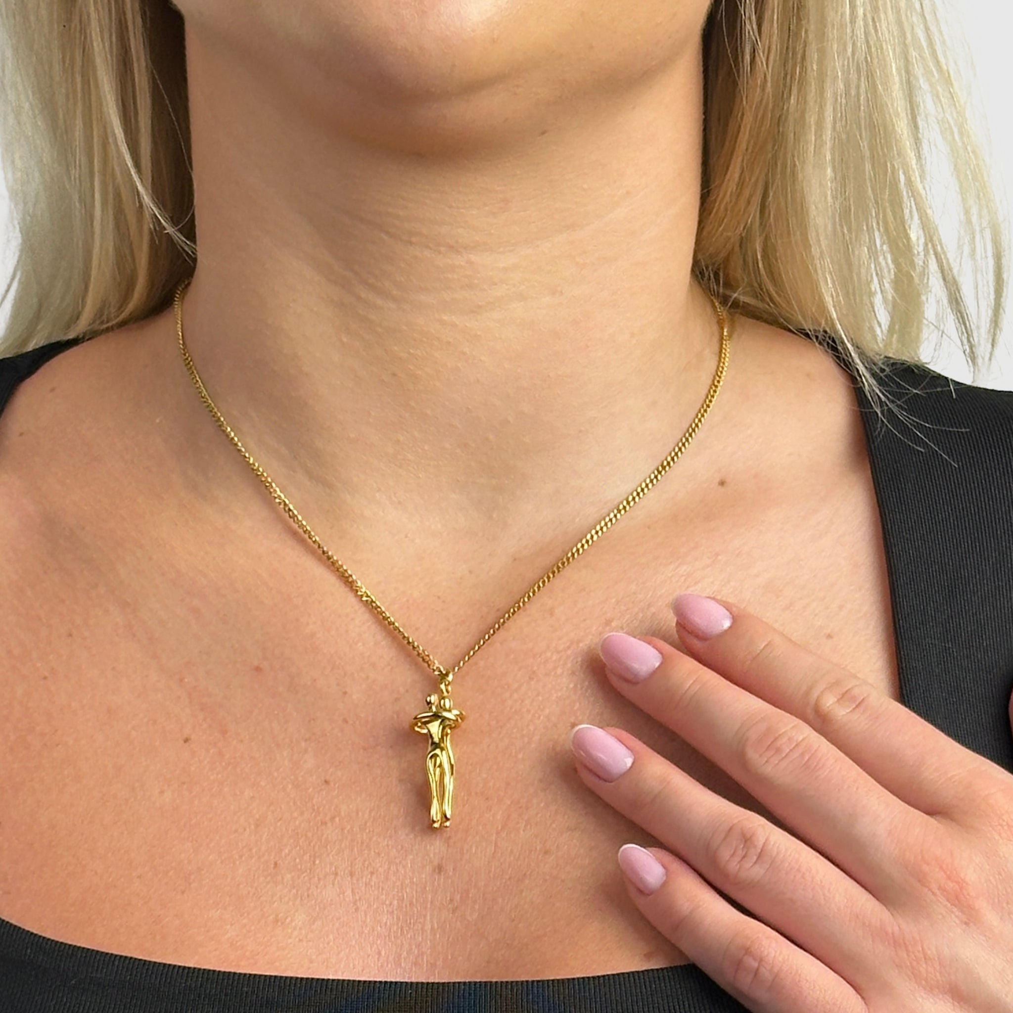 Luvianne | Collier Élégant Pendentif Sculpture