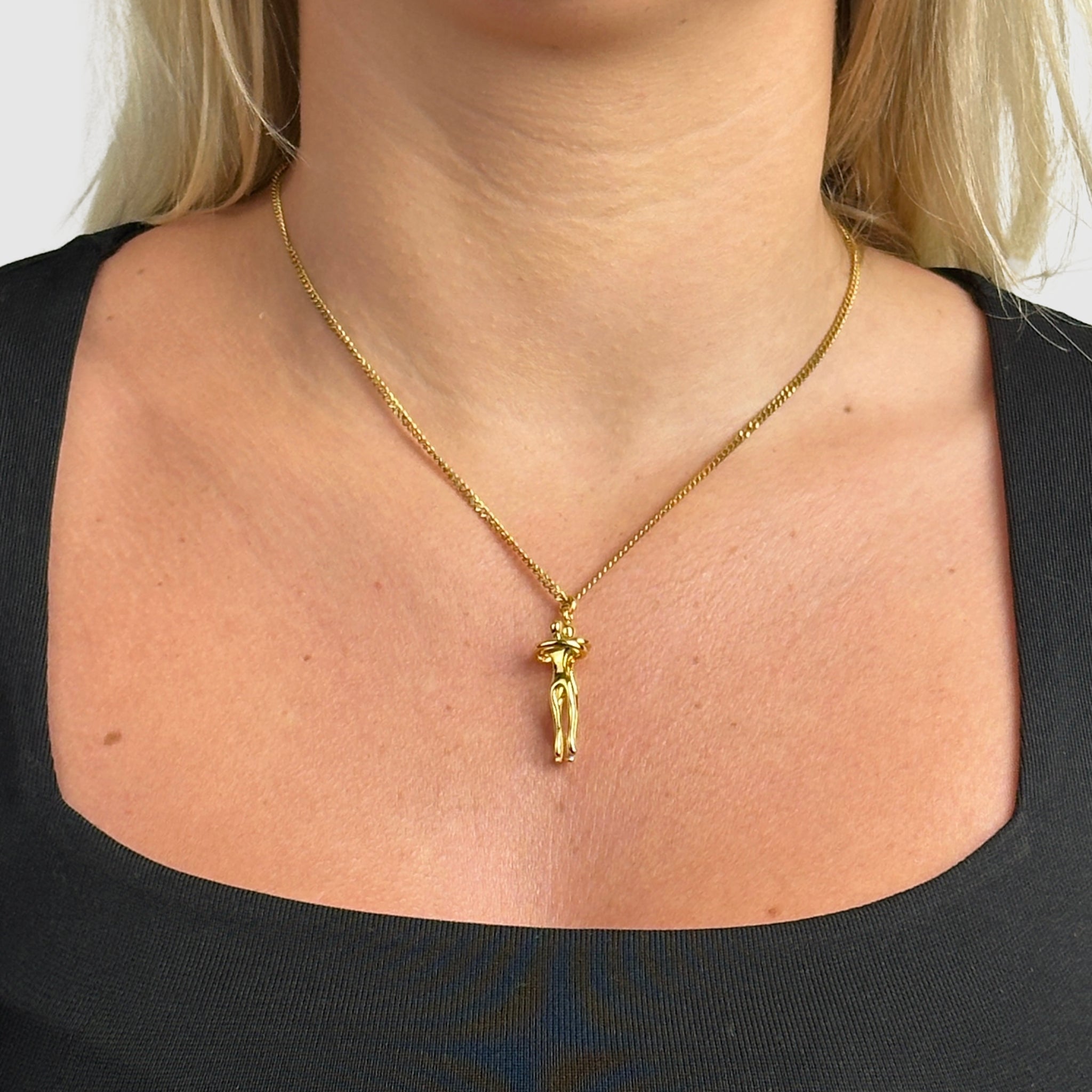 Luvianne | Collier Élégant Pendentif Sculpture